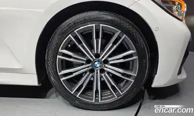 BMW 3-Series 2021 2.0 Автомат в Москве № 493151, миниатюра 5