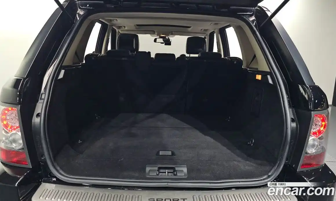 Land Rover Range-Rover Sport 2010 5.0 Автомат в Москве № 493271, фото 20