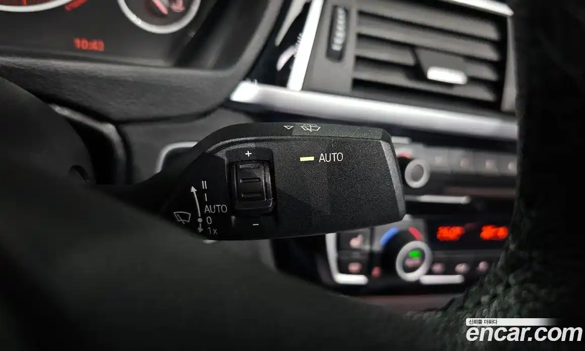 BMW 3-Series 2018 2.0 Автомат в Москве № 493328, фото 19