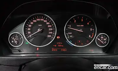 BMW 3-Series 2018 2.0 Автомат в Москве № 493328, миниатюра 8