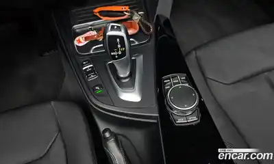 BMW 3-Series 2018 2.0 Автомат в Москве № 493328, миниатюра 9