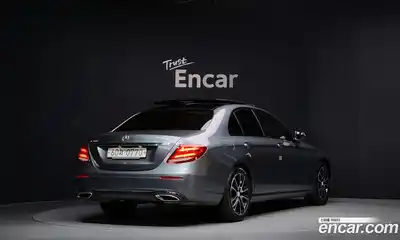 Mercedes-Benz E-Class 2017 2.0 Автомат в Москве № 494203, миниатюра 2