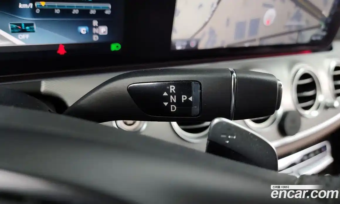 Mercedes-Benz E-Class 2017 2.0 Автомат в Москве № 494203, фото 9