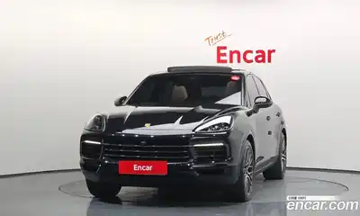 Porsche Cayenne 2021 3.0 Автомат в Москве № 498179, миниатюра 3