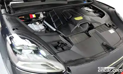 Porsche Cayenne 2021 3.0 Автомат в Москве № 498179, миниатюра 6