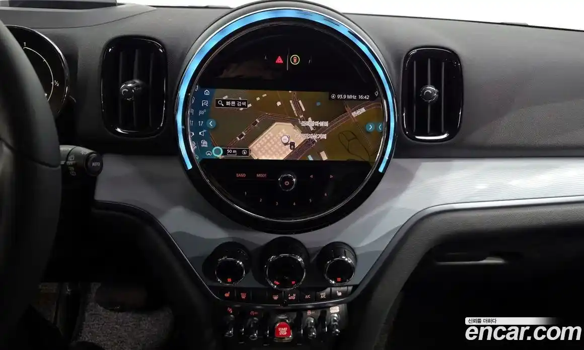 Mini Countryman 2023 2.0 Автомат в Москве № 499068, фото 13