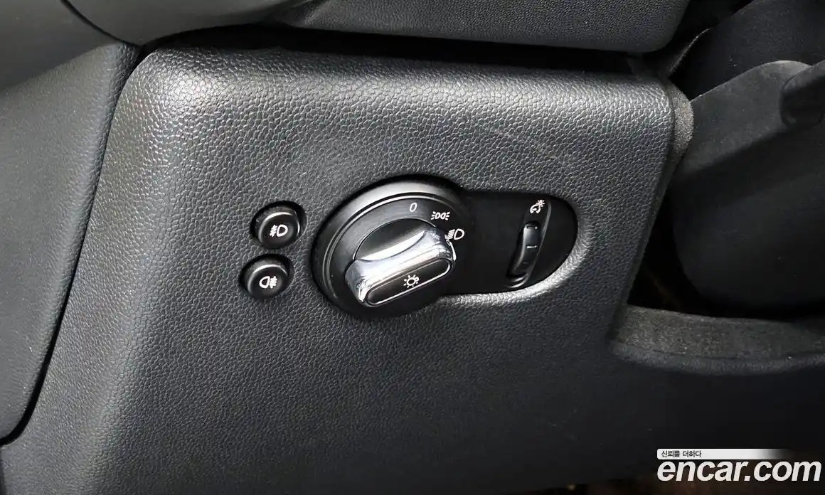 Mini Cooper 2018 1.5 Автомат в Москве № 499296, фото 16