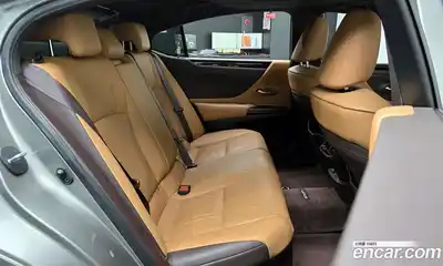 Lexus ES 2021 2.5 Автомат в Москве № 499728, миниатюра 11