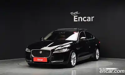 Jaguar XF, 2019
