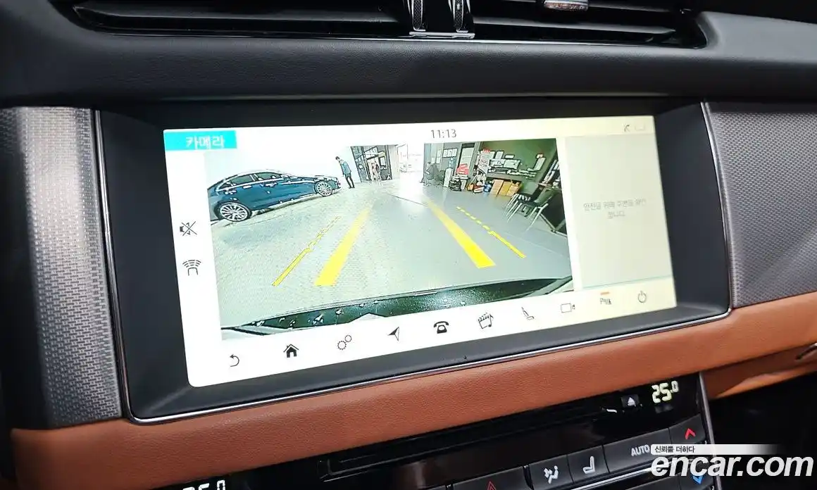 Jaguar XF 2019 2.0 Автомат в Москве № 500227, фото 15