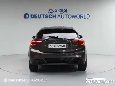 Infiniti Q30 2017 2.0 Автомат в Москве № 500419, миниатюра 4