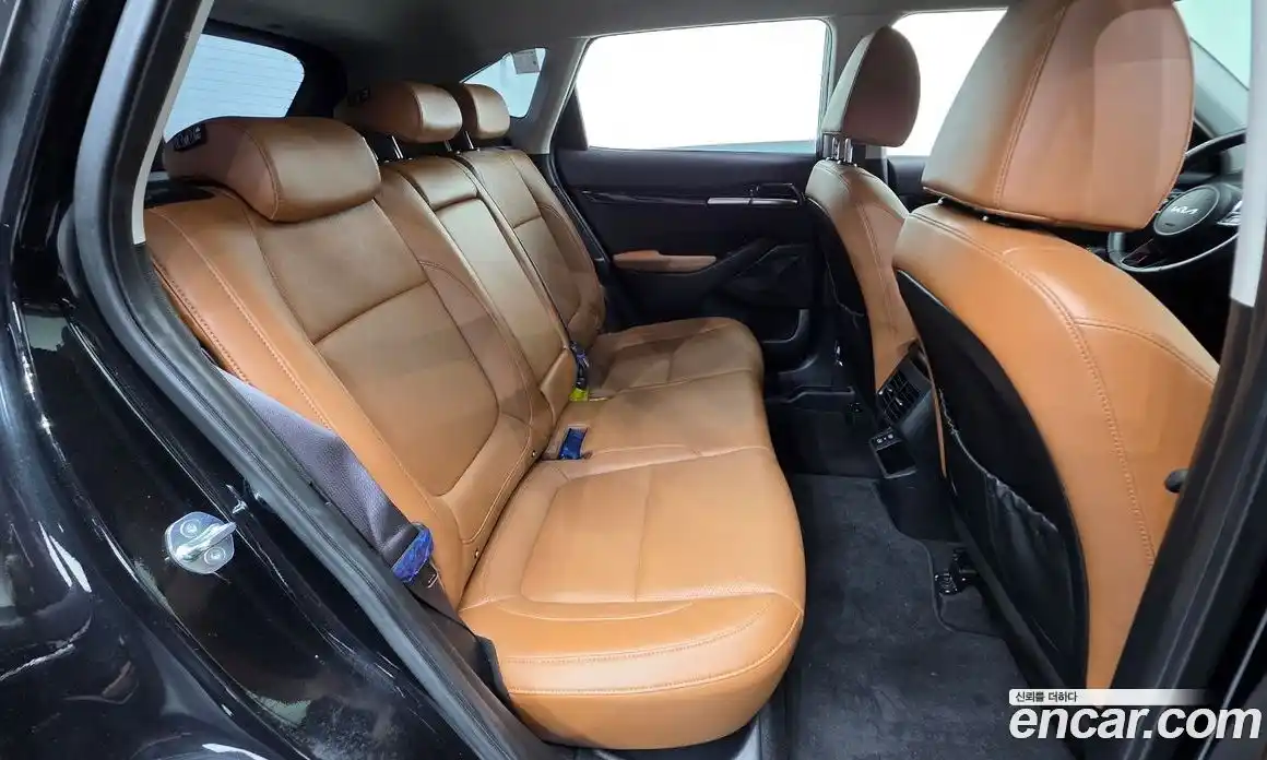 Kia Seltos 2024 2.0 Автомат в Москве № 51065, фото 19