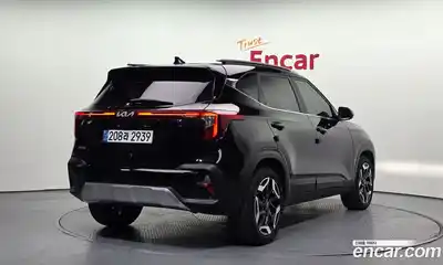 Kia Seltos 2024 2.0 Автомат в Москве № 51065, миниатюра 2