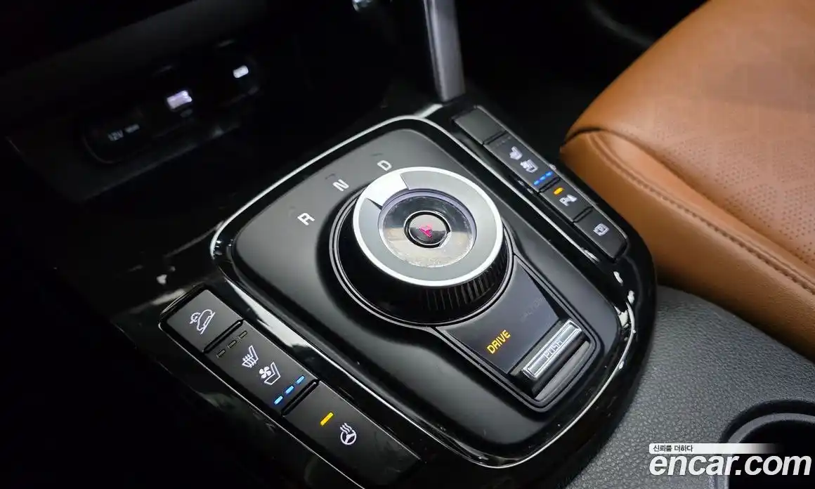 Kia Seltos 2024 2.0 Автомат в Москве № 51065, фото 9