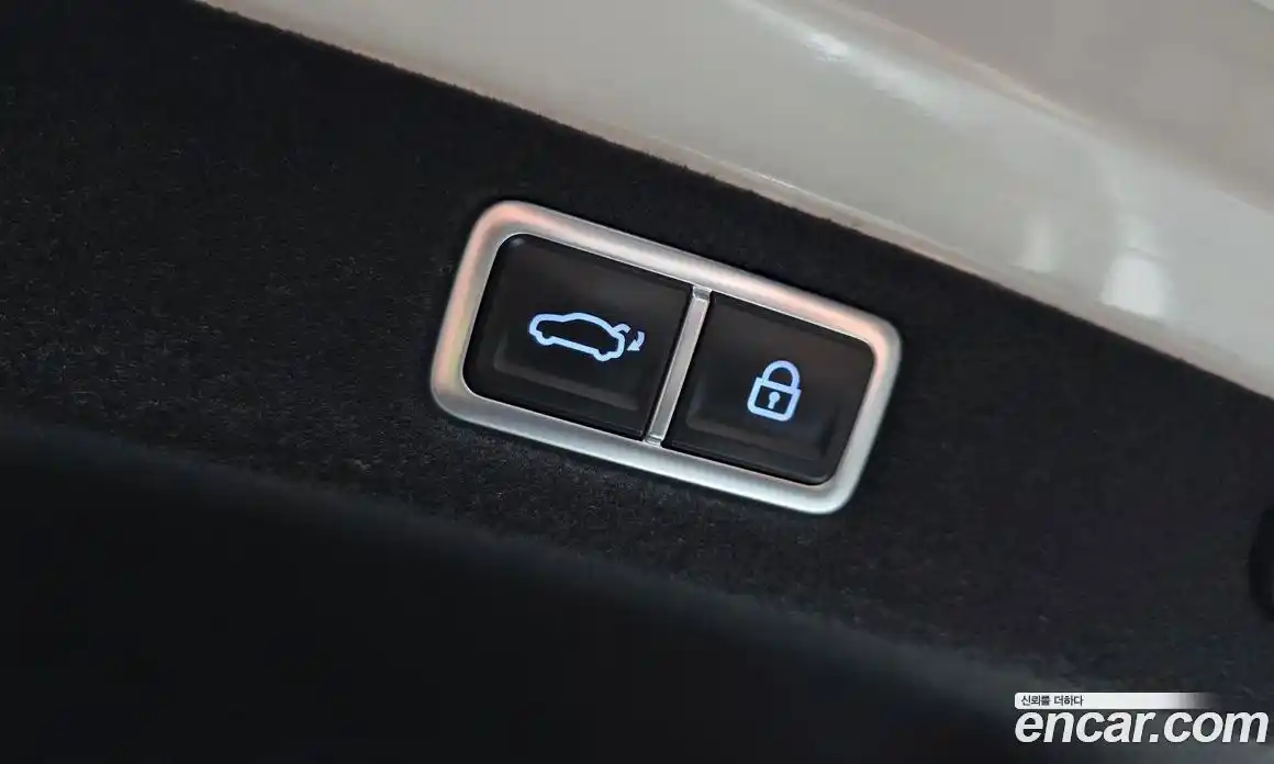 Hyundai Grandeur 2023 2.5 Автомат в Москве № 518366, фото 14