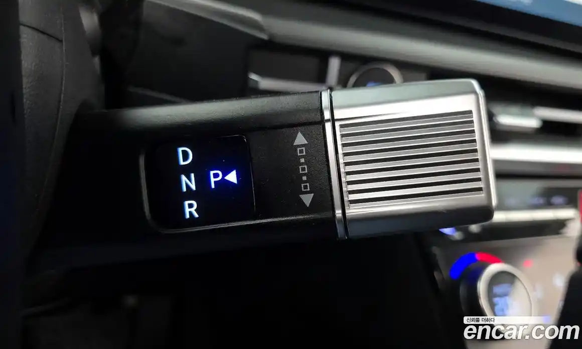 Hyundai Santa Fe 2024 2.5 Автомат в Москве № 518840, фото 8