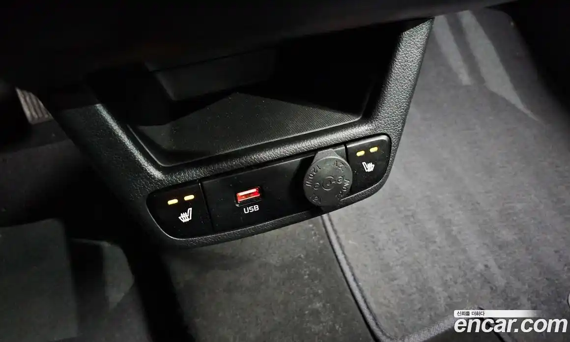 Kia Ray 2023 1.0 Автомат в Москве № 519892, фото 13