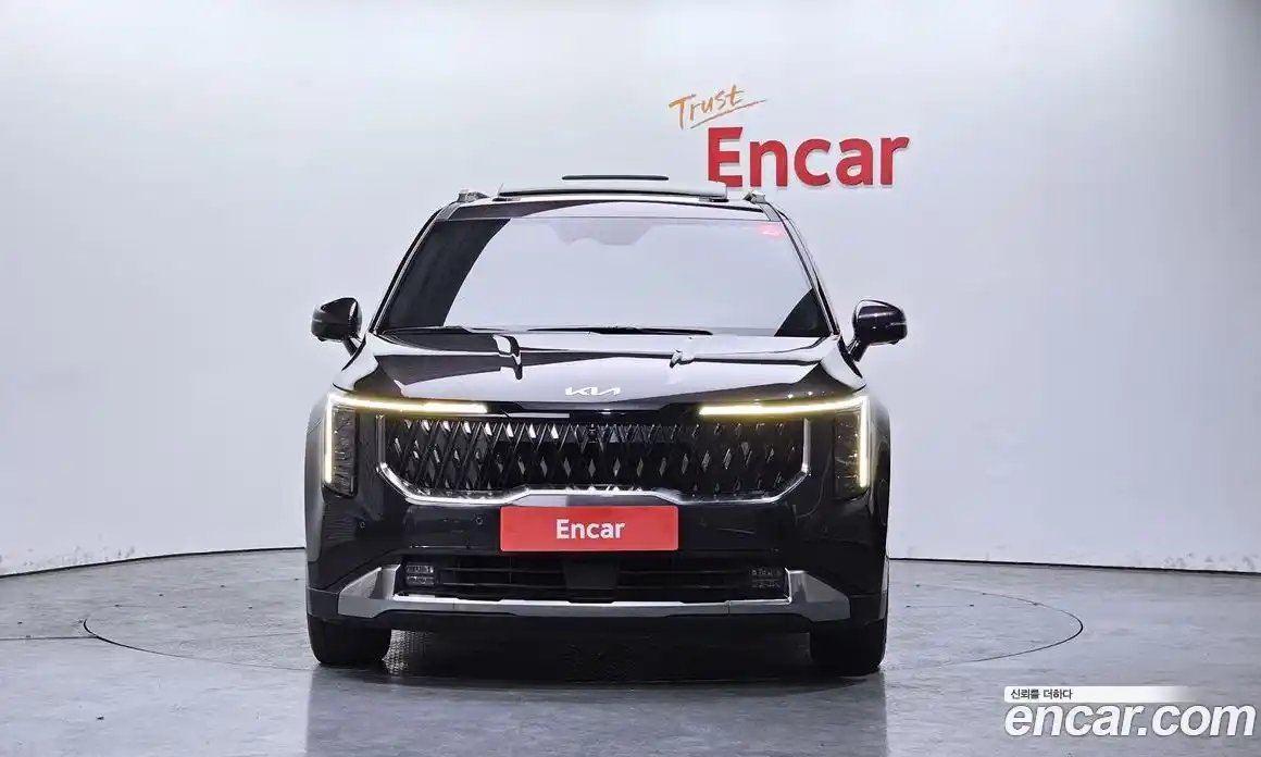 Kia Canival 2024 3.5 Автомат в Москве № 520211, фото 3