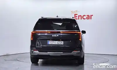 Kia Canival 2024 3.5 Автомат в Москве № 520211, миниатюра 4