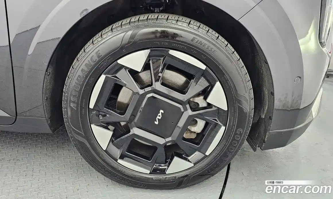 Kia Canival 2024 3.5 Автомат в Москве № 520211, фото 5