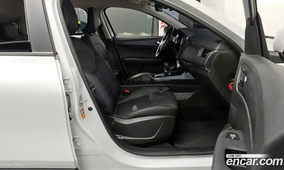 Renault XM3 2020 1.6 Автомат в Москве № 521013, фото 11