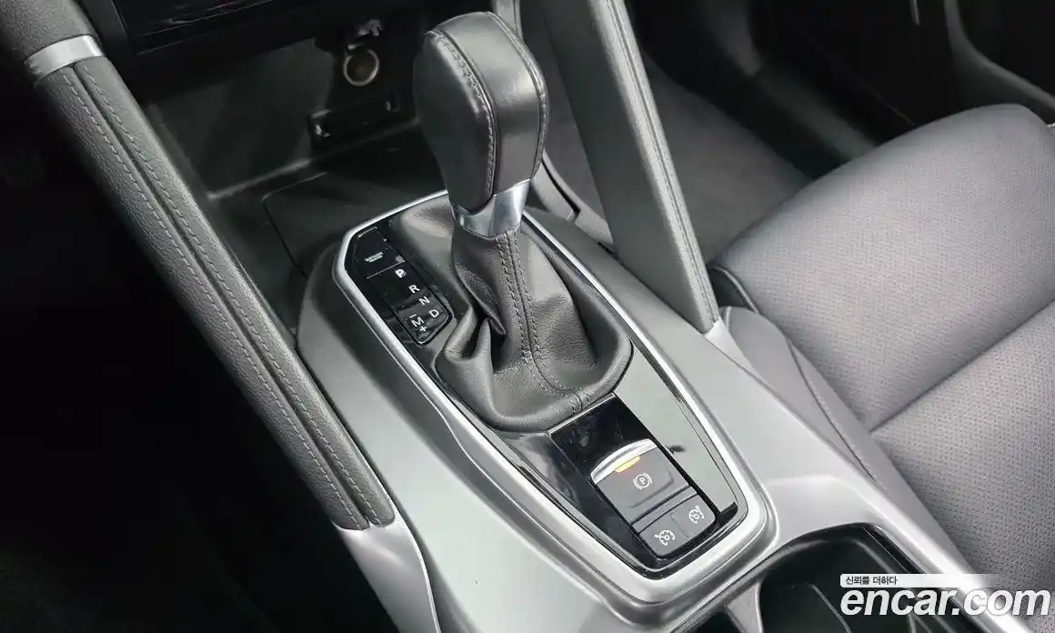 Renault QM6 2022 2.0 Автомат в Москве № 521383, фото 9