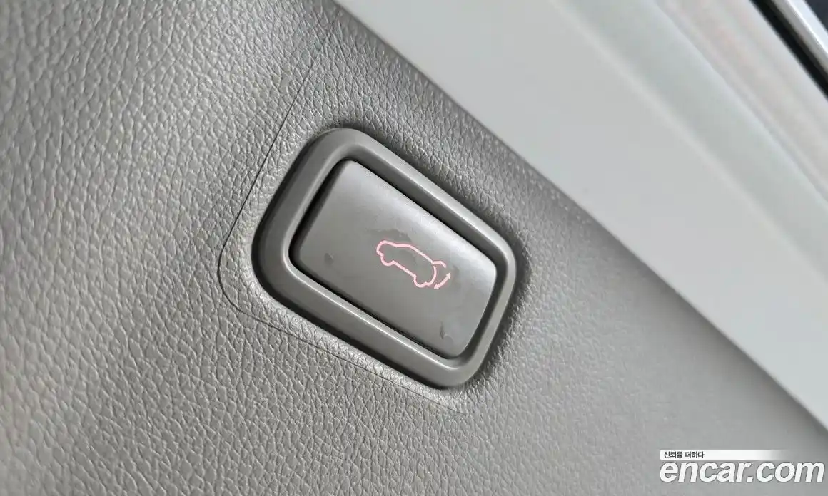 Kia Canival 2019 3.3 Автомат в Москве № 521826, фото 20