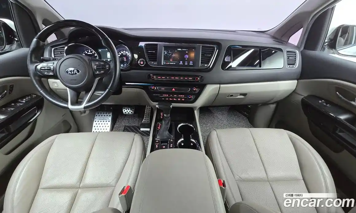 Kia Canival 2019 3.3 Автомат в Москве № 521826, фото 7