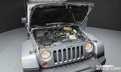 Jeep Wrangler 2013 2.8 Автомат в Москве № 522365, миниатюра 6