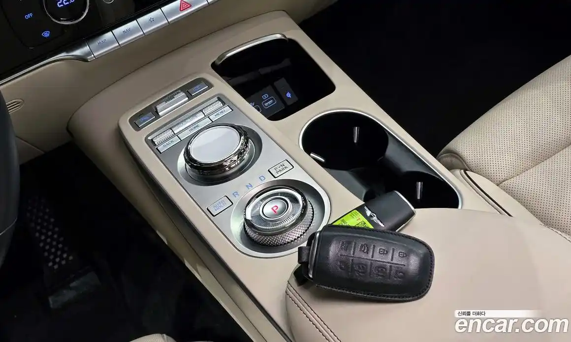 Genesis GV70 2023 2.2 Автомат в Москве № 523578, фото 9