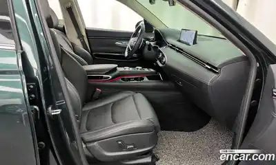 Genesis GV70 2023 2.5 Автомат в Москве № 523709, миниатюра 11