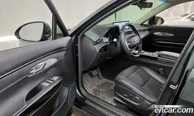 Genesis GV70 2023 2.5 Автомат в Москве № 523709, миниатюра 10