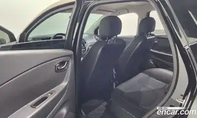 Renault QM3 2015 1.5 Автомат в Москве № 523896, миниатюра 11