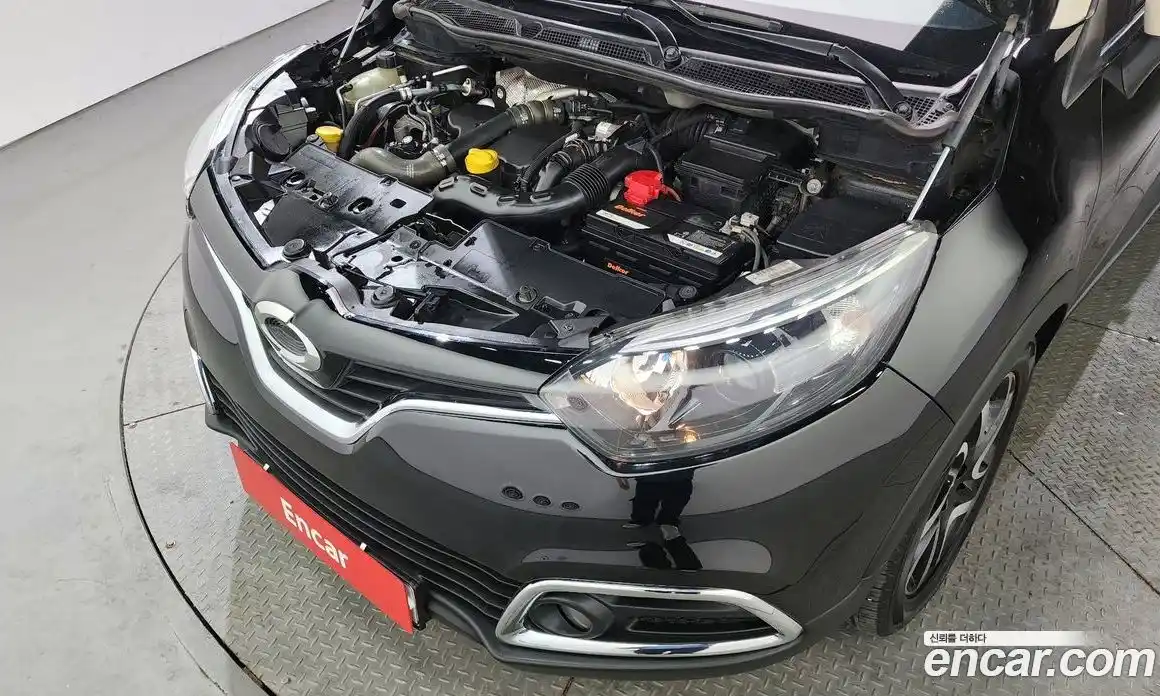 Renault QM3 2015 1.5 Автомат в Москве № 523896, фото 6