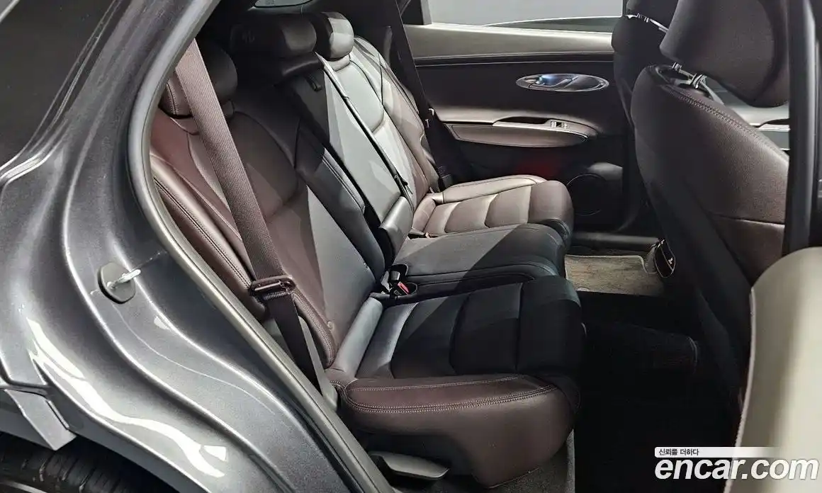 Genesis GV70 2021 2.5 Автомат в Москве № 524165, фото 12