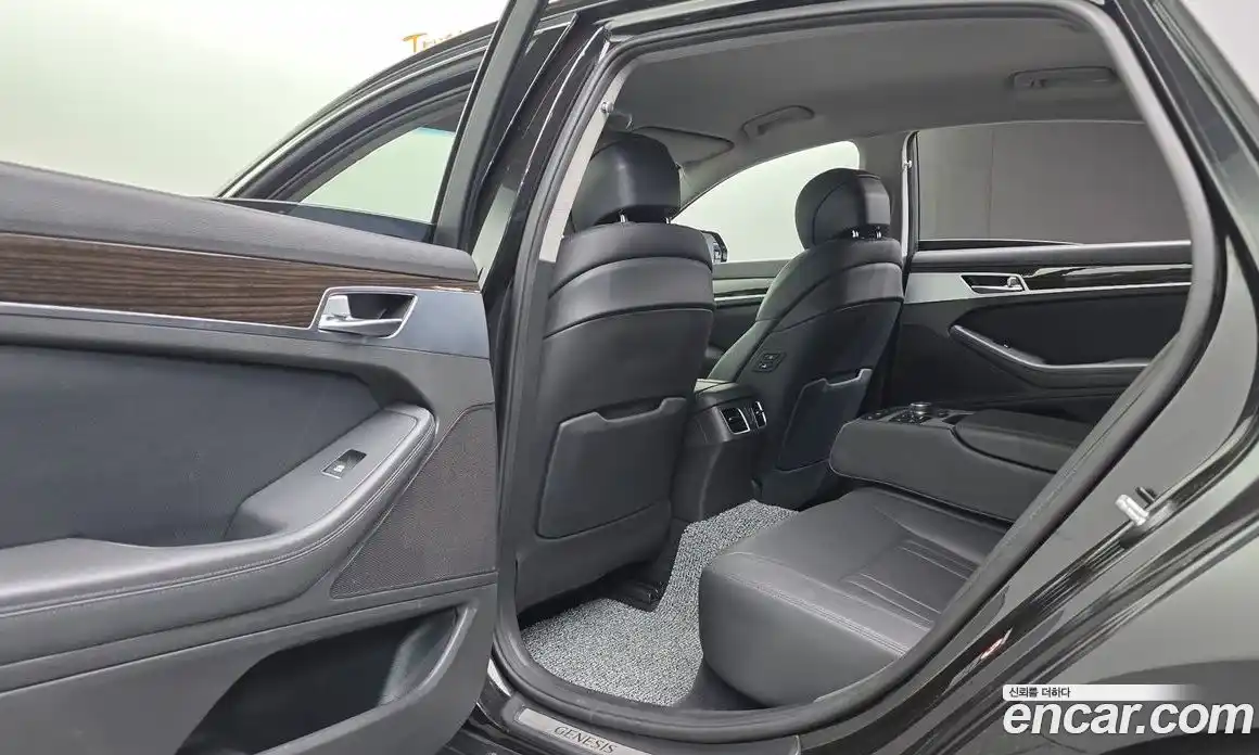 Genesis G80 2019 3.3 Автомат в Москве № 524293, фото 17