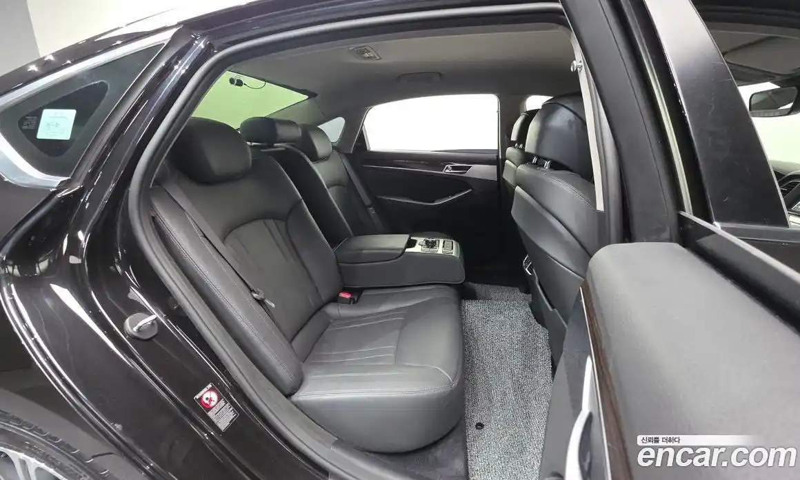 Genesis G80 2019 3.3 Автомат в Москве № 524293, фото 19