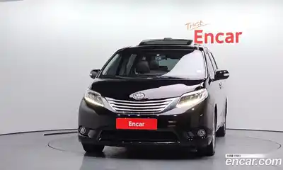 Toyota Sienna 2016 3.5 Автомат в Москве № 524764, миниатюра 3