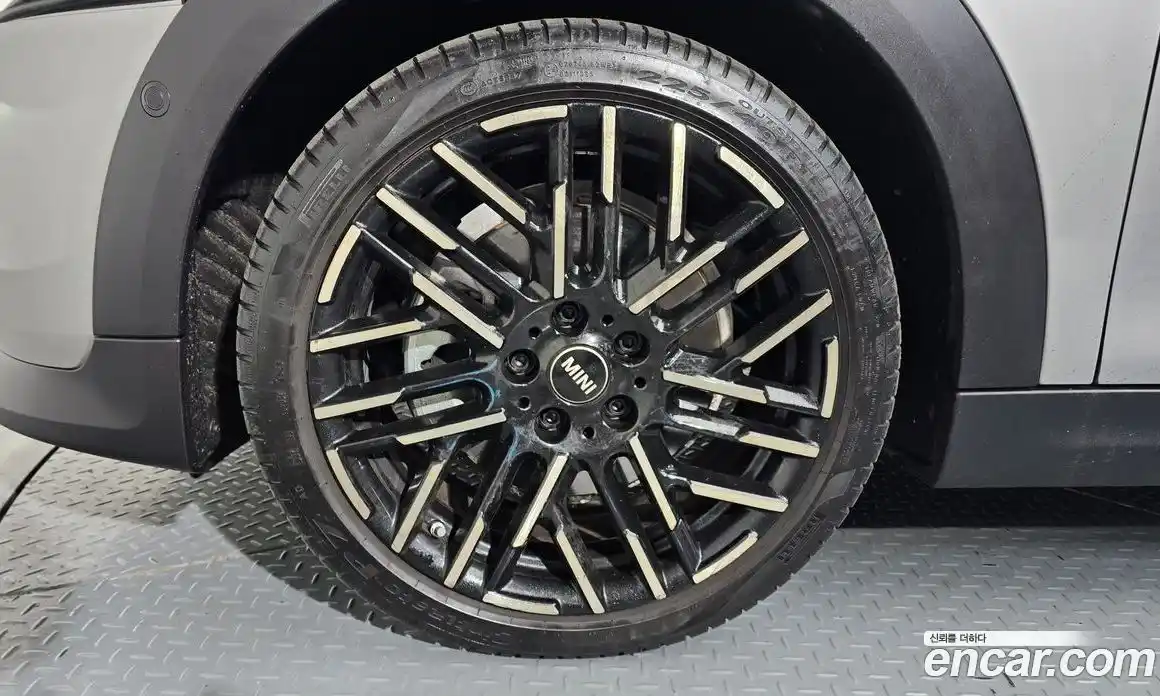 Mini Cooper 2025 2.0 Автомат в Москве № 526018, фото 5