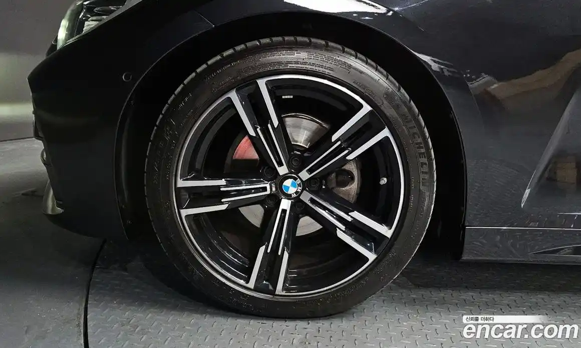 BMW 4-Series 2023 2.0 Автомат в Москве № 526036, фото 5