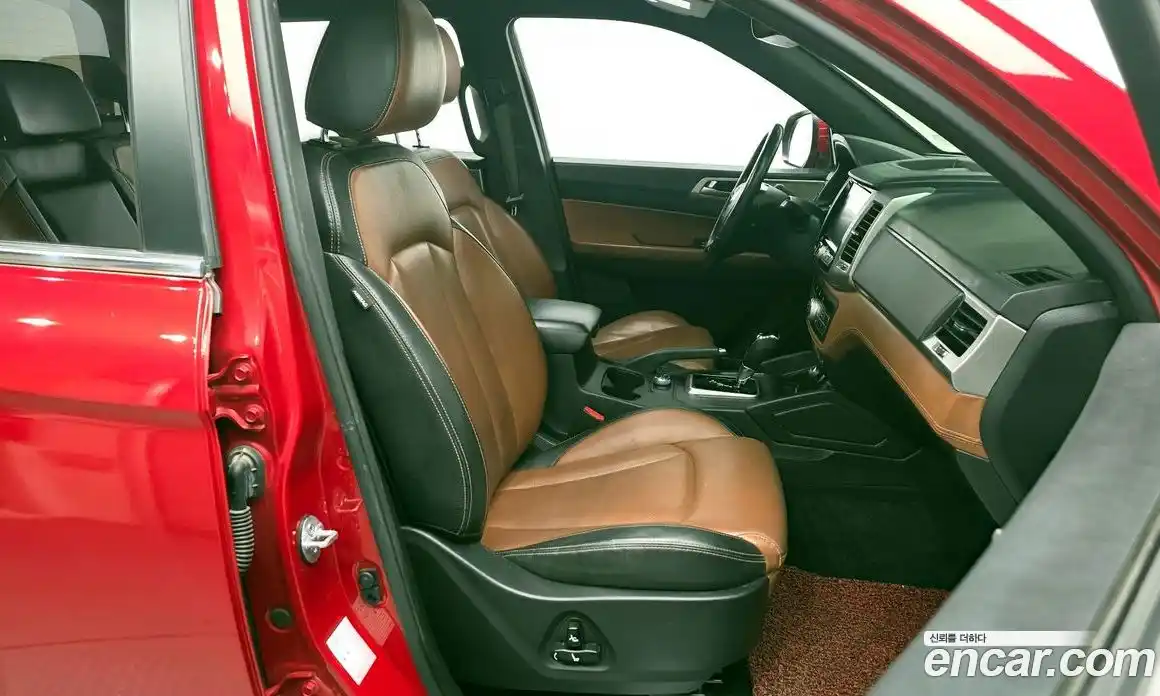 SsangYong Rexton 2018 2.2 Автомат в Москве № 526205, фото 11