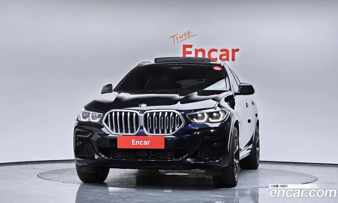 BMW X6 2023 3.0 Автомат в Москве № 526484, фото 3