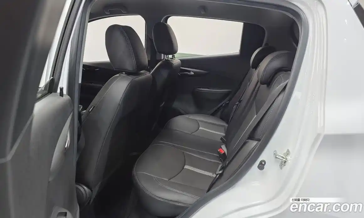 Chevrolet Spark 2021 1.0 Автомат в Москве № 527439, фото 13