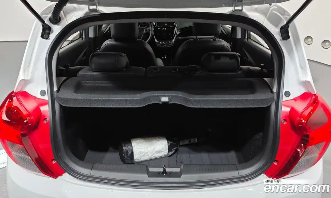 Chevrolet Spark 2021 1.0 Автомат в Москве № 527439, фото 20