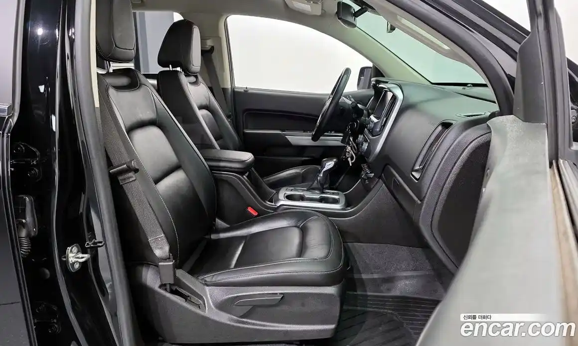 Chevrolet Colorado 2022 3.6 Автомат в Москве № 527782, фото 11