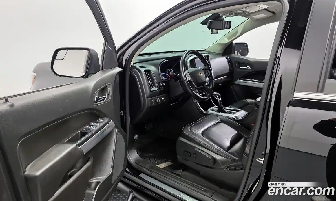 Chevrolet Colorado 2022 3.6 Автомат в Москве № 527782, фото 10