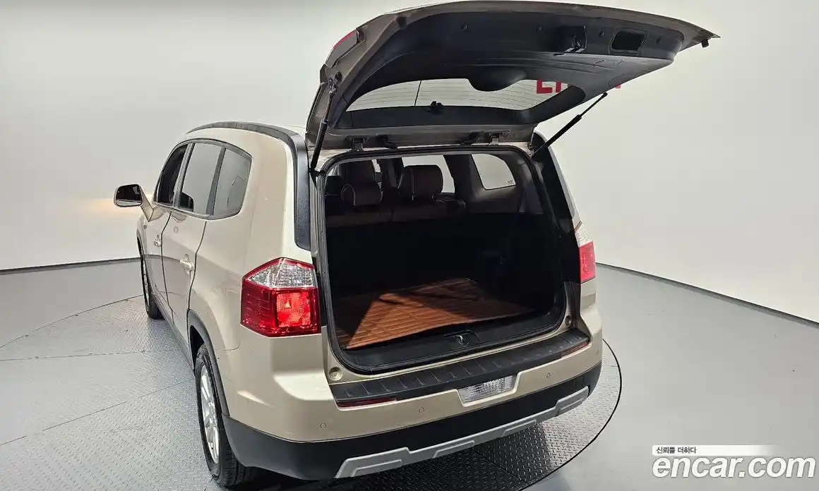 Chevrolet Orlando 2012 2.0 Автомат в Москве № 528594, фото 20