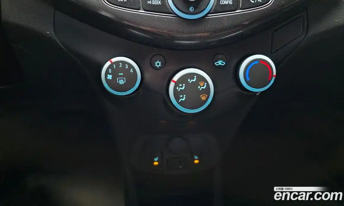 Chevrolet Spark 2014 1.0 Автомат в Москве № 528749, фото 16