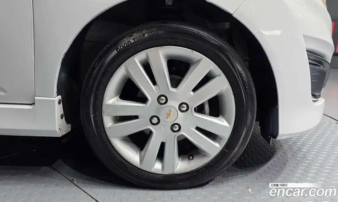 Chevrolet Spark 2014 1.0 Автомат в Москве № 528749, фото 5