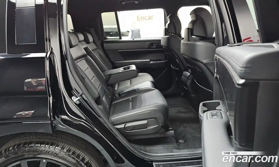 Hyundai Santa Fe 2025 2.5 Автомат в Москве № 529649, фото 12